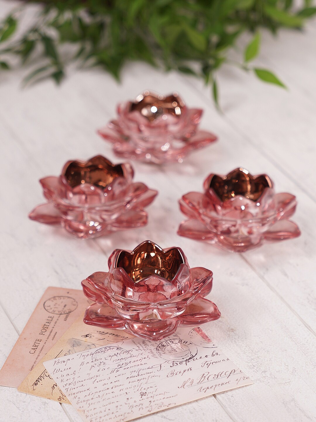 

Pure Home and Living Pink 4 Pieces Lotus Tealight Candle Holders