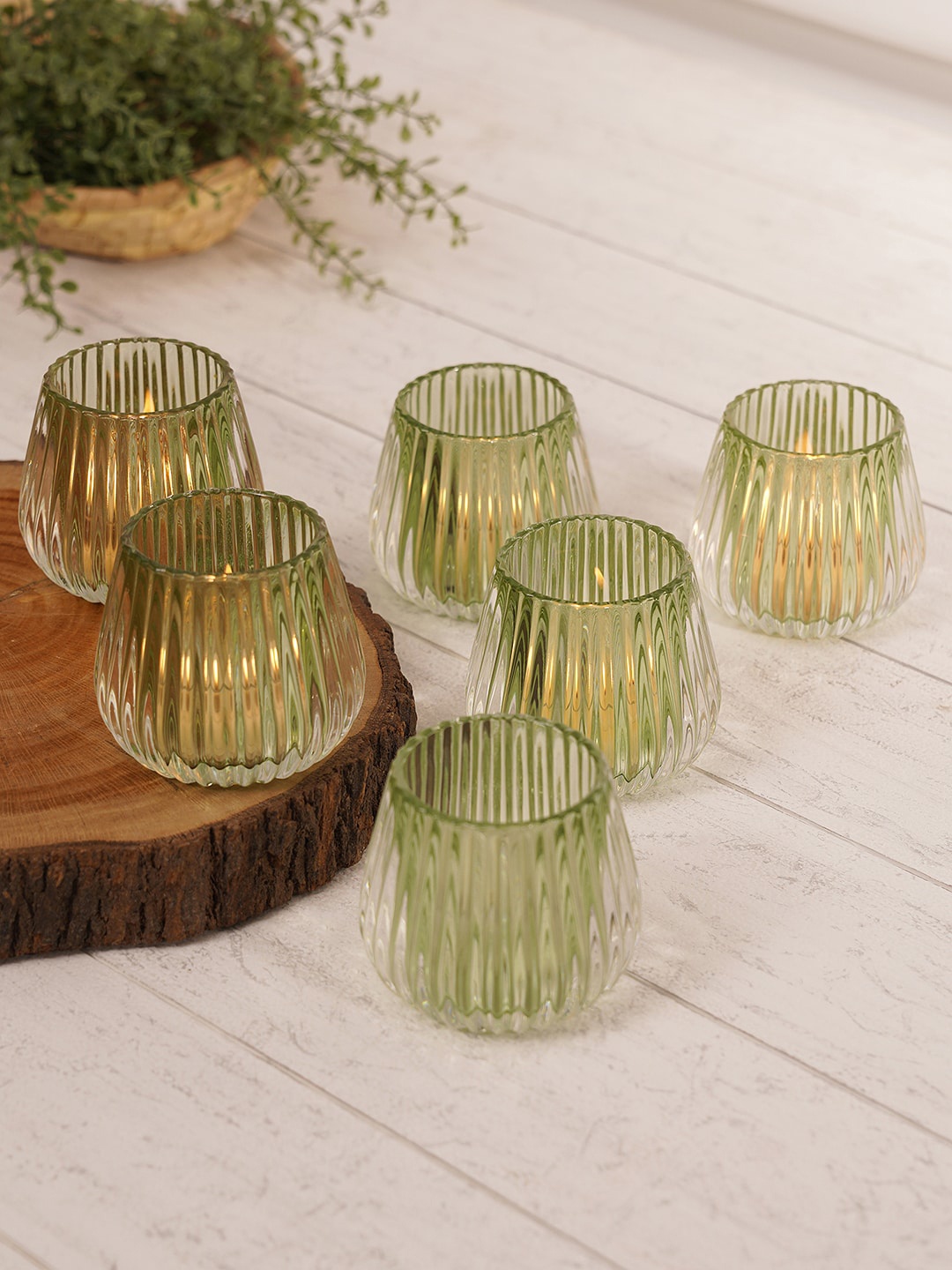 

Pure Home and Living Green 6 Pcs Glass Ribbed Tealight Holders