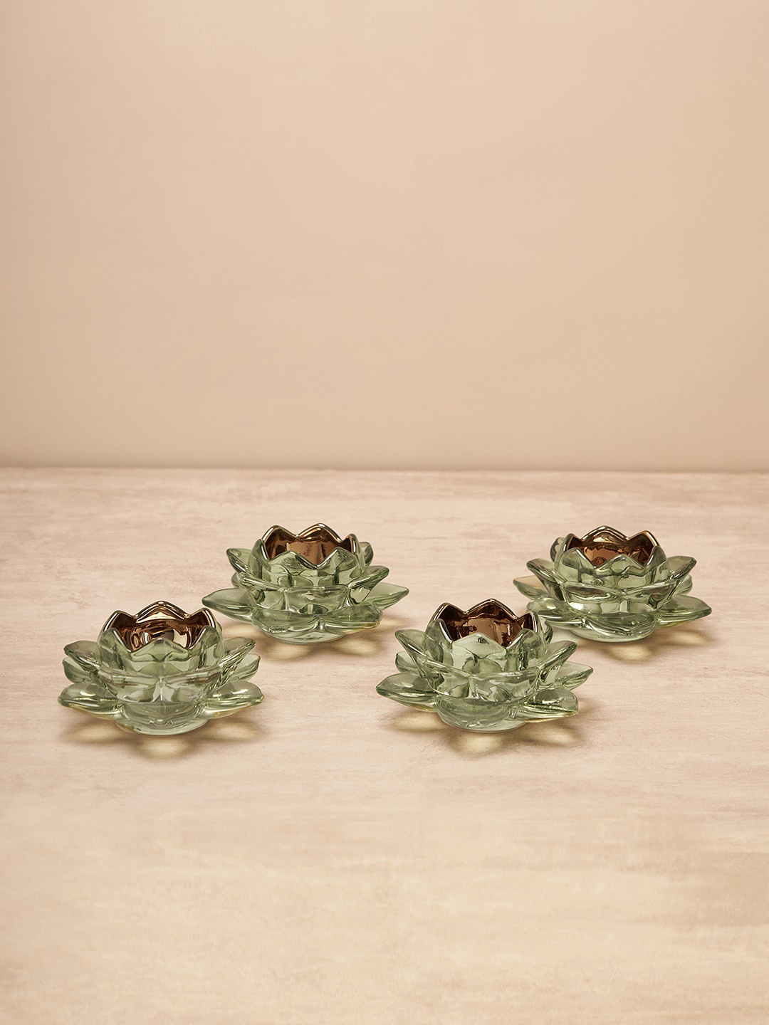 

Pure Home and Living Green 4 Pcs Glass Lotus Tealight Holders