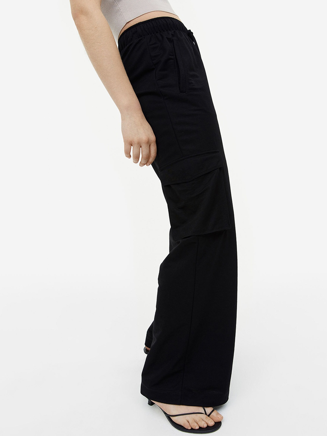 

H&M Women Pull-On Cargo Trousers, Black