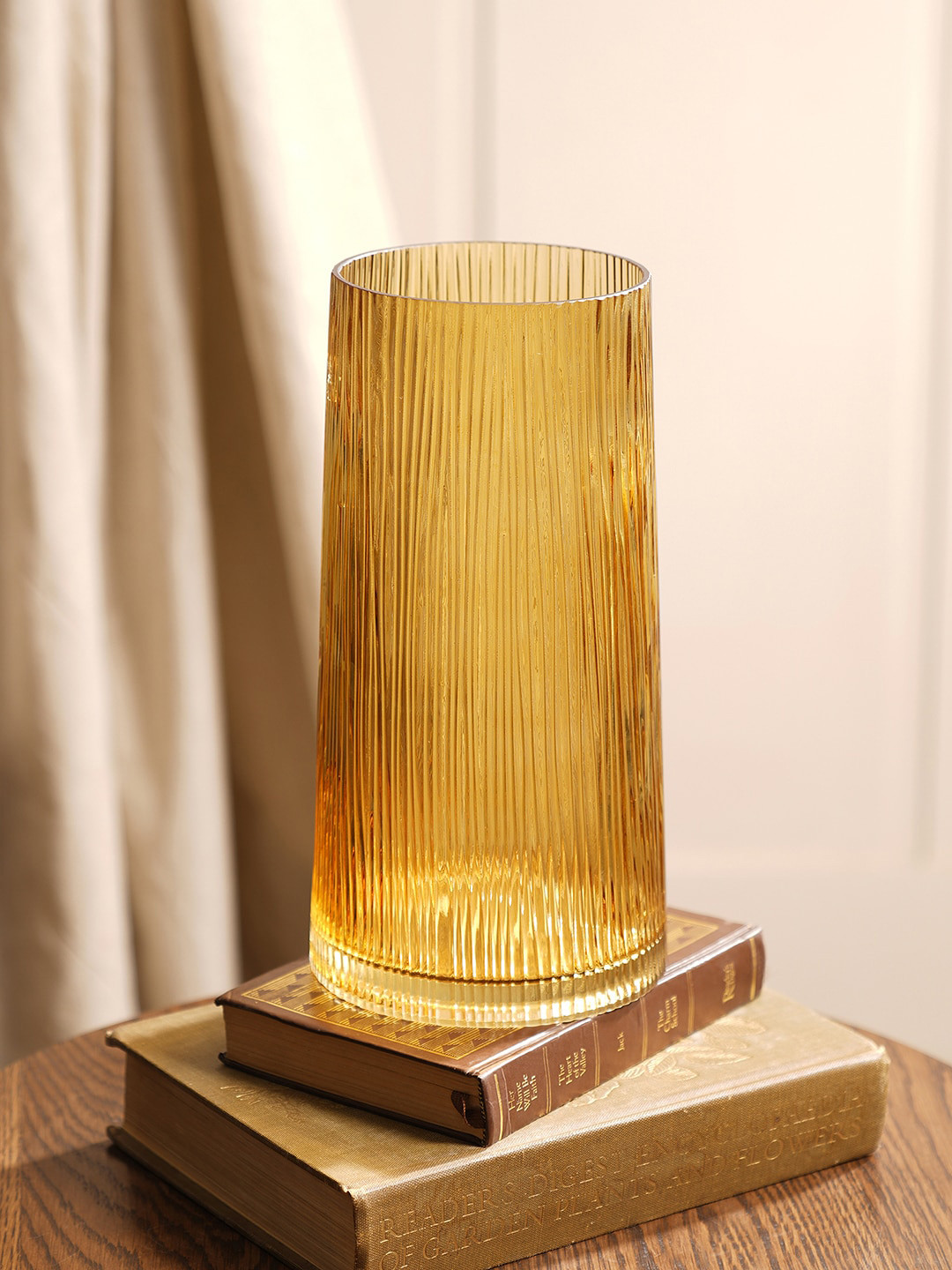 

Pure Home and Living Brown Ribbed Cylindrical Large Glass Flower Vase