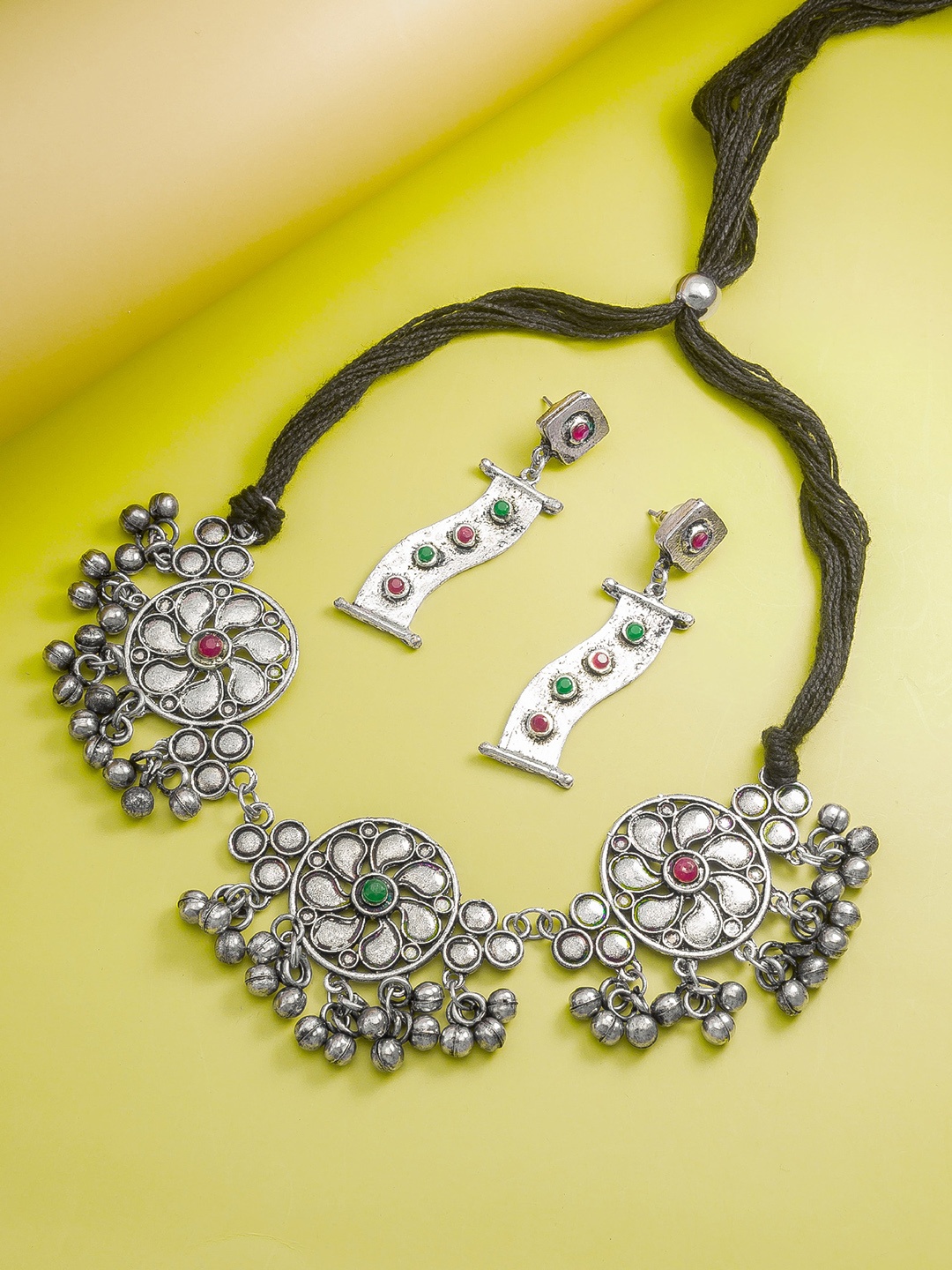 

aadita Silver-Plated Stone Studded Necklace and Earrings, Pink
