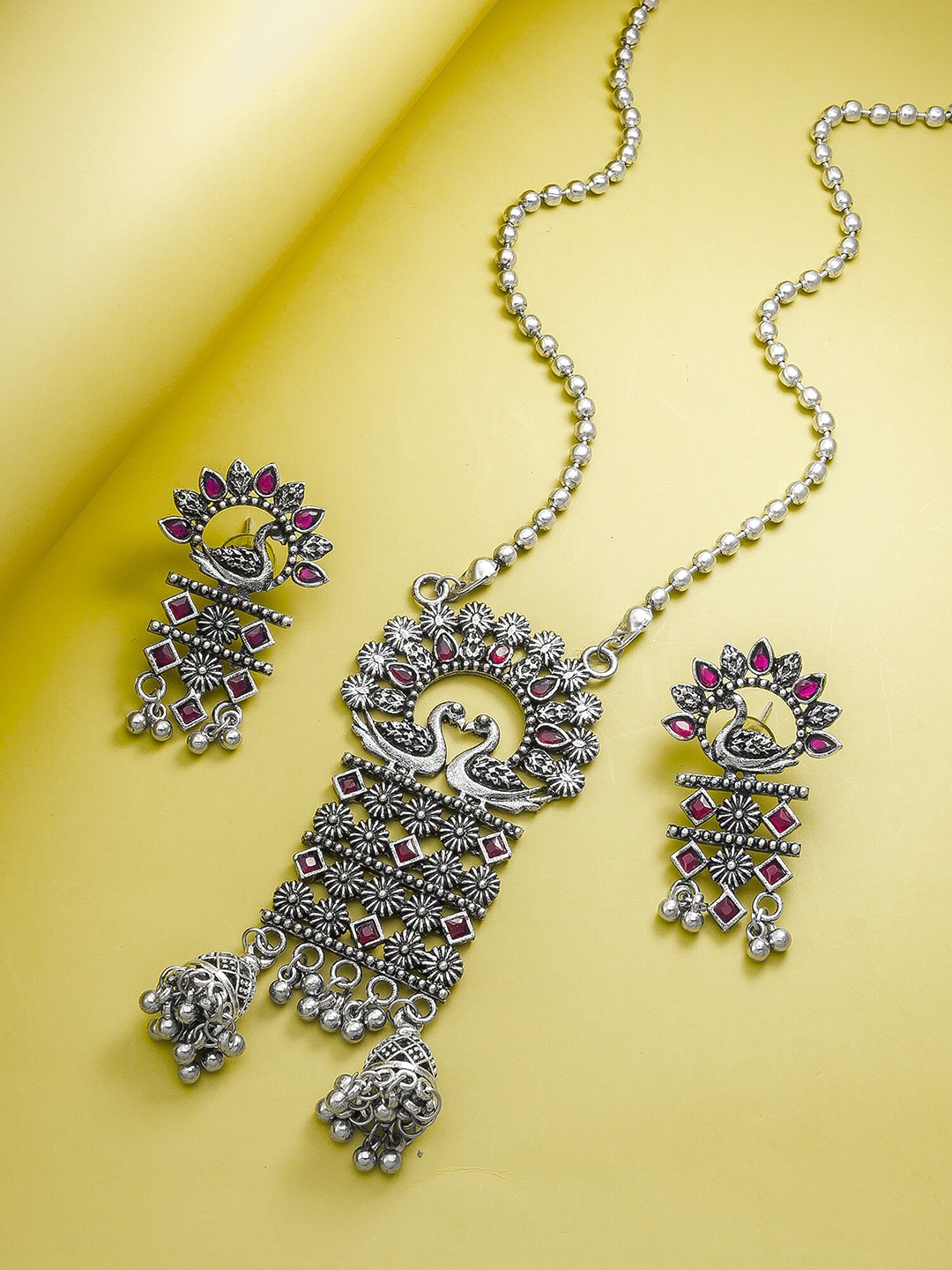 

aadita Silver-Plated Stone Studded Temple Necklace and Earrings, Pink