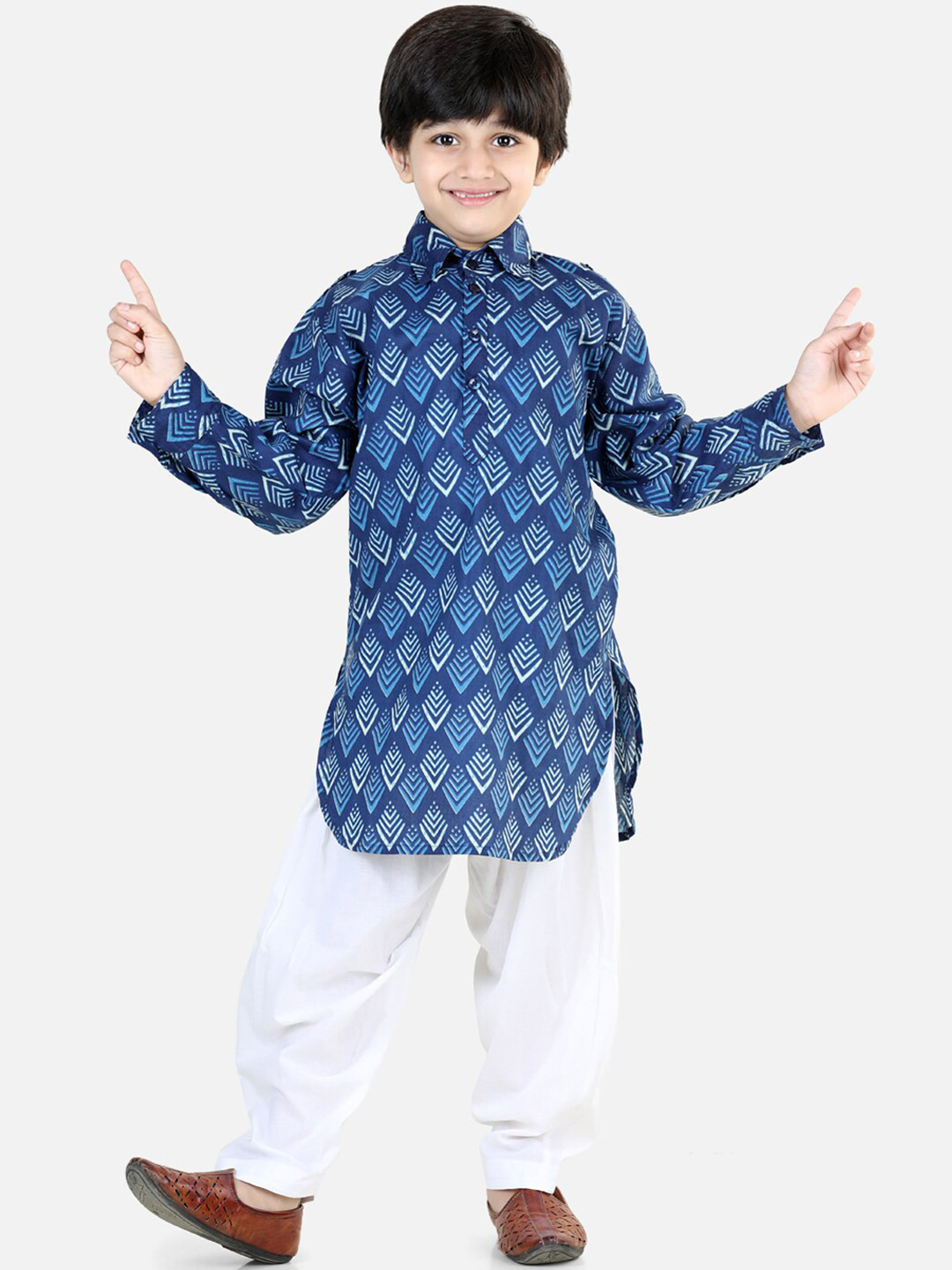 

BownBee Boys Printed Pure Cotton Pathani Kurta with Salwar, Blue