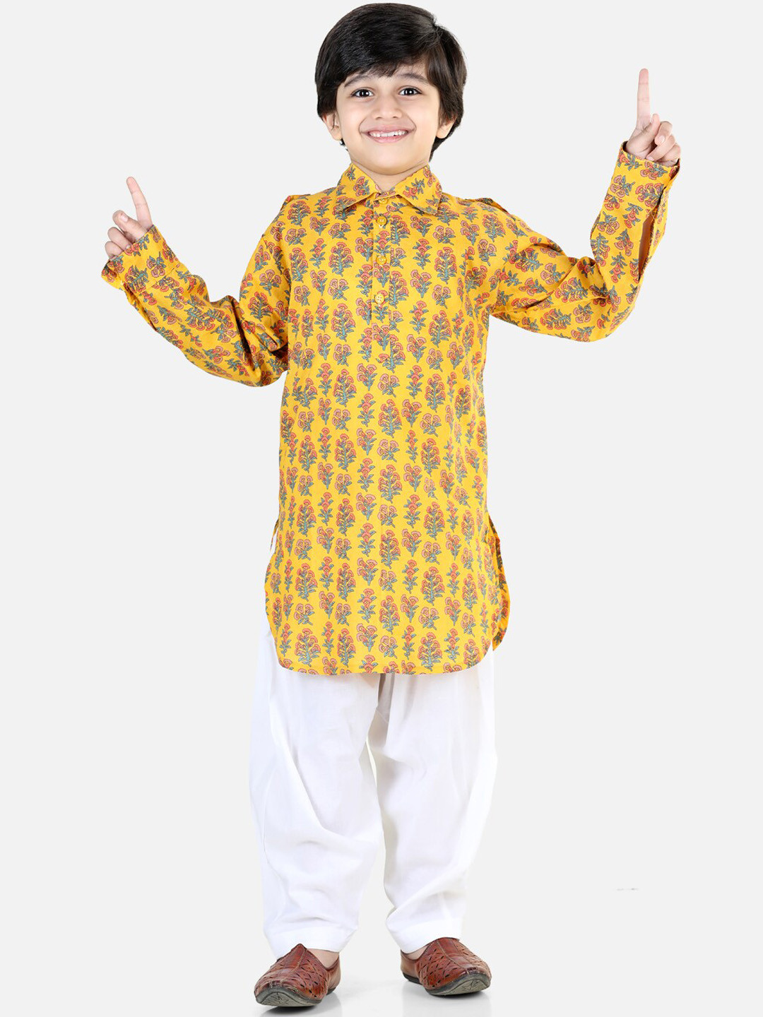 

BownBee Boys Printed Pure Cotton Pathani Kurta with Salwar, Yellow