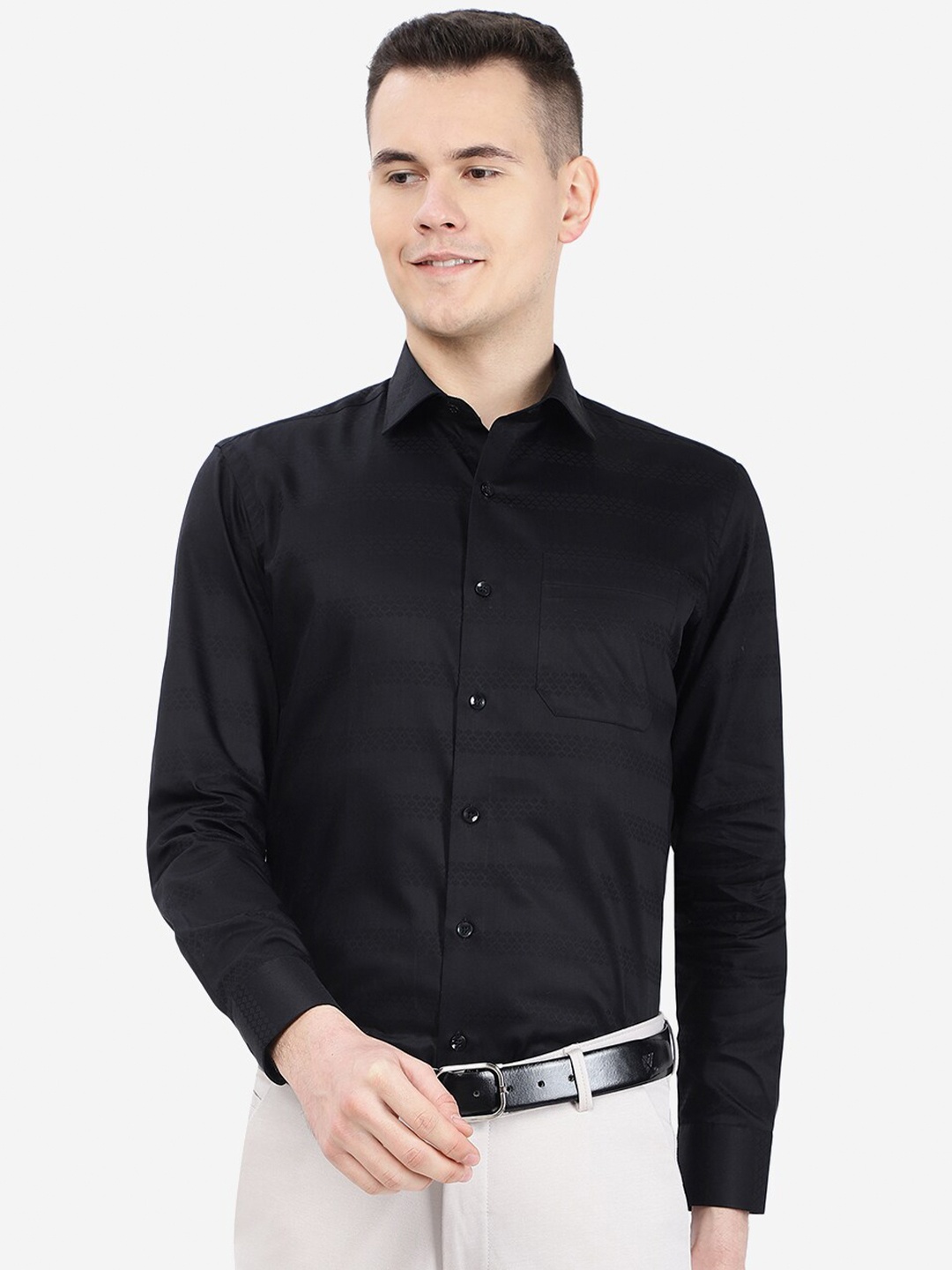 

METAL Men Striped Slim Fit Formal Cotton Shirt, Black