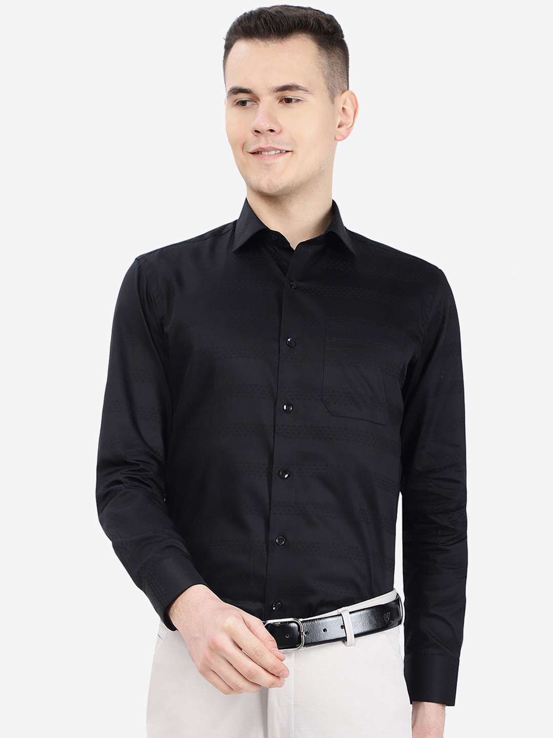 

METAL Men Striped Slim Fit Formal Cotton Shirt, Black