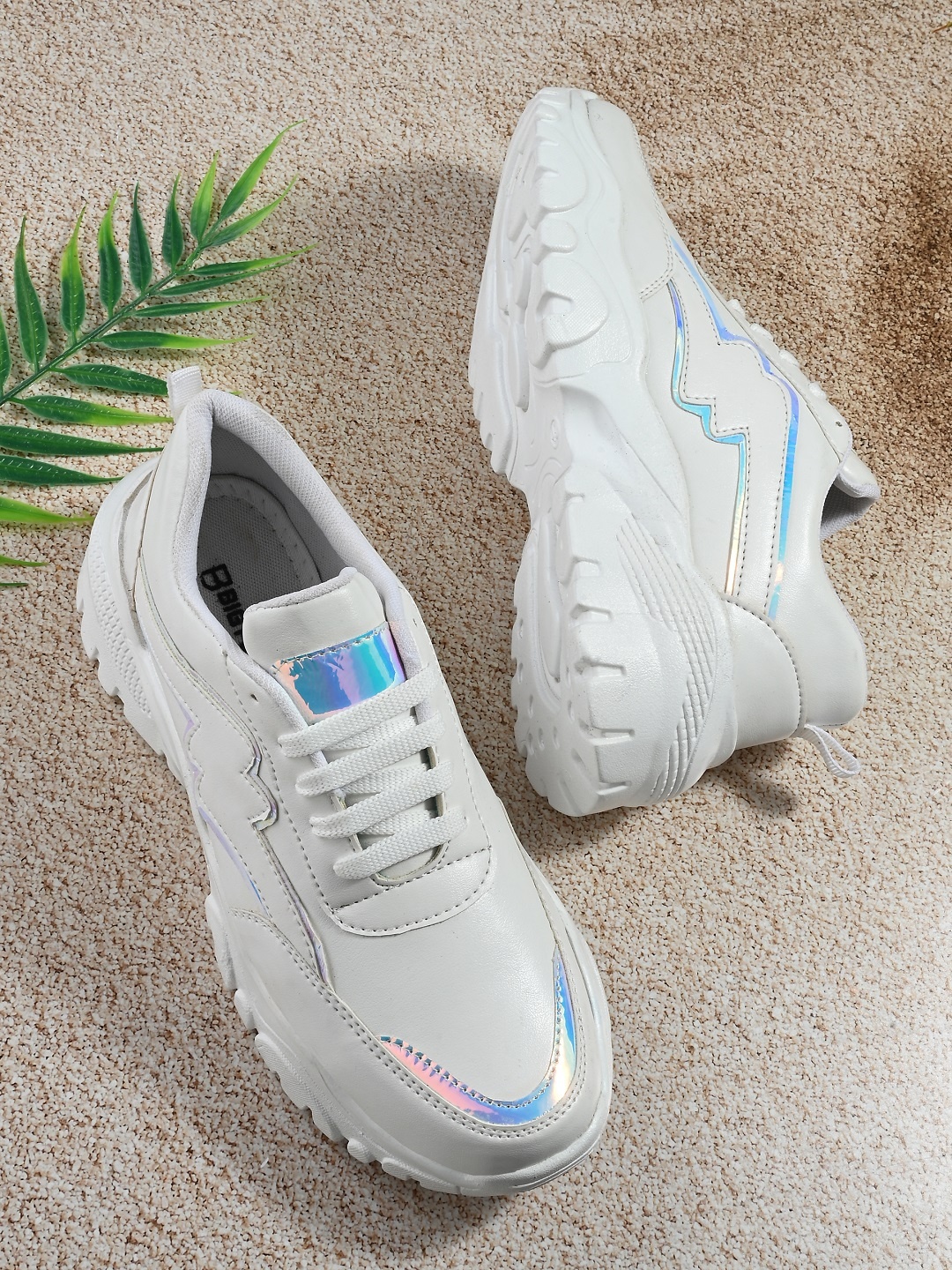 

Big Fox Women Printed Fashion Sneakers, White