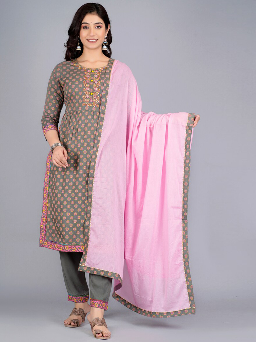 

Kurtipedia Ethnic Motifs Printed Pleated Kurta with Trousers & Dupatta, Grey