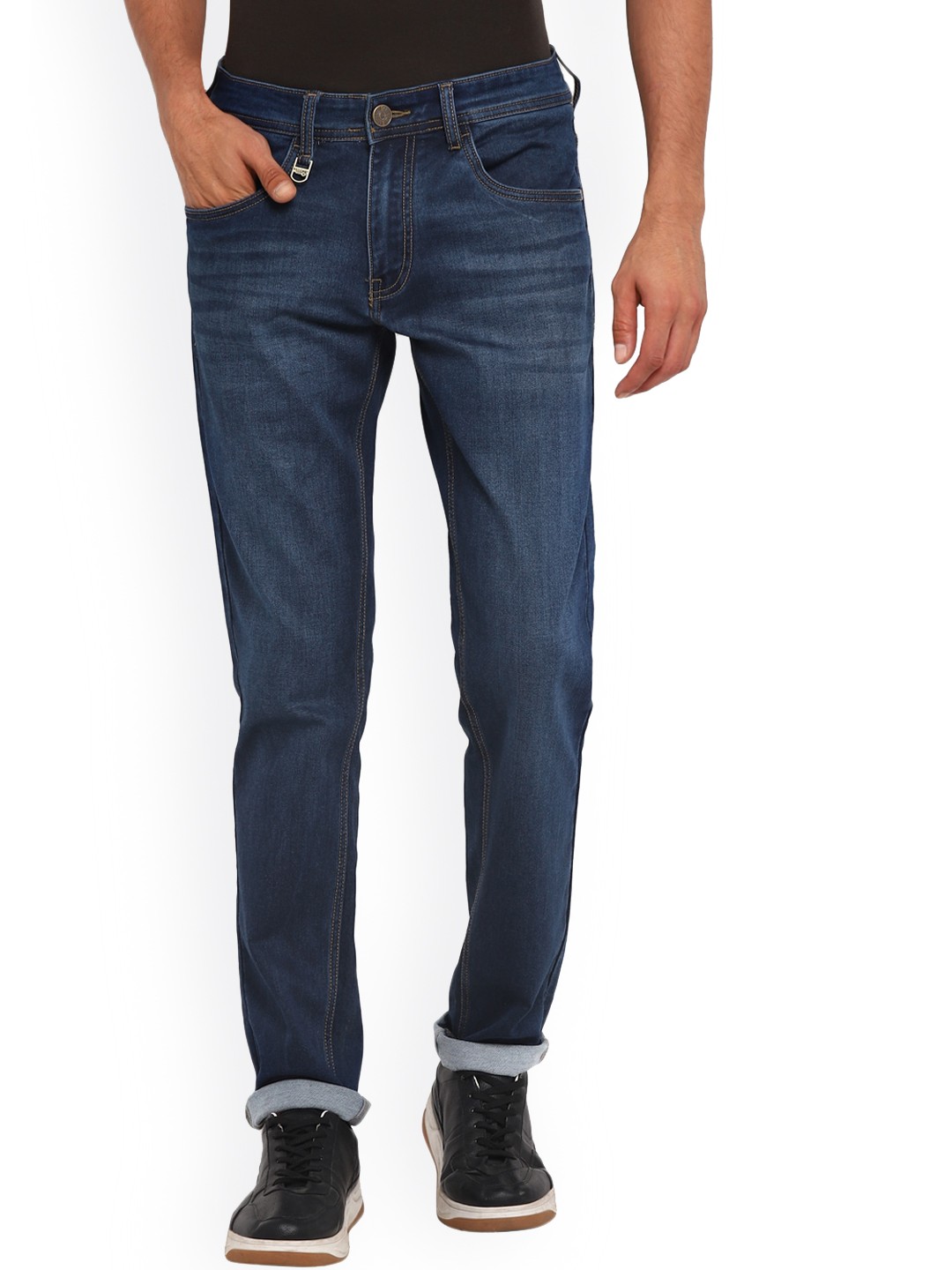 

Red Chief Mid-Rise Light Fade Jeans, Blue