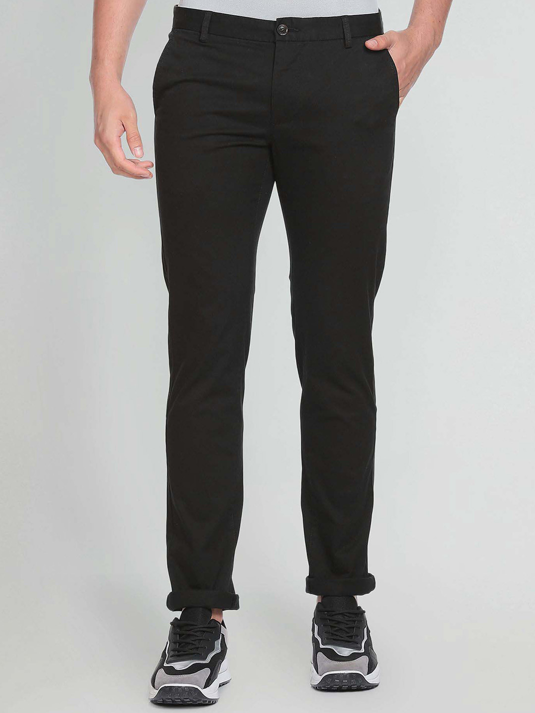 

Arrow Sport Men Slim Fit Twill Low-Rise Cotton Trousers, Black