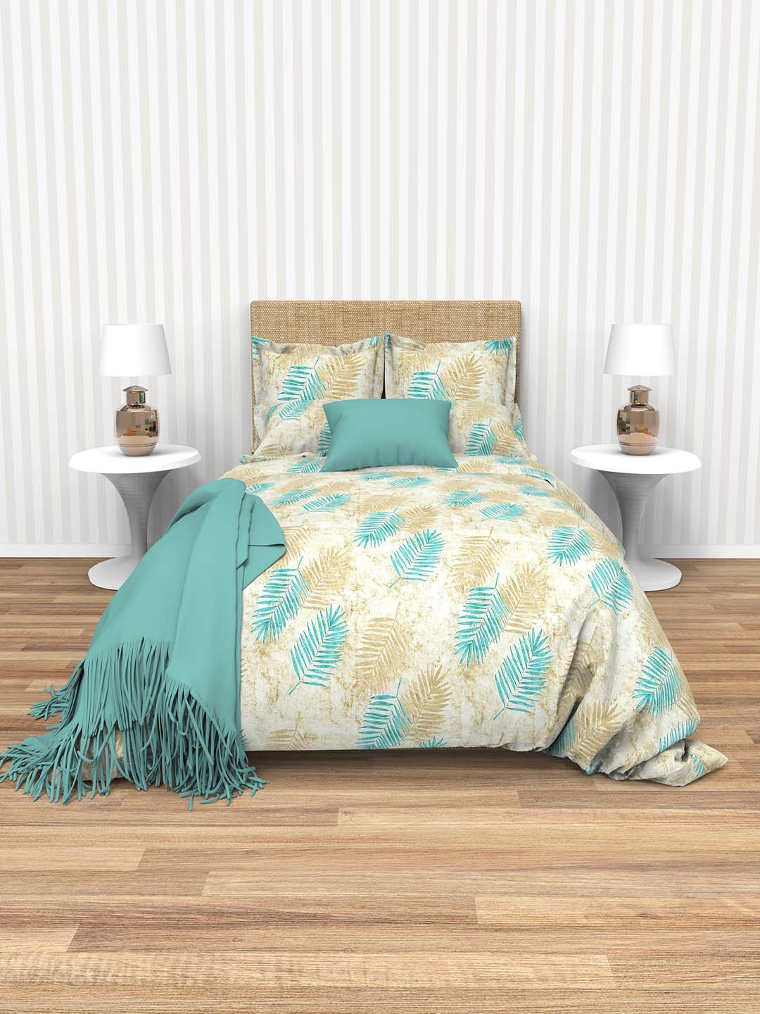 

THE WHITE MOSS Tiffany Cream & Blue Floral 220 TC Flat King Bedsheet & Pillow Covers