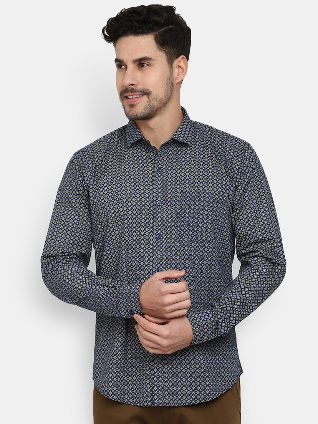 

V-Mart Classic Slim Fit Geometric Printed Cotton Casual Shirt, Blue