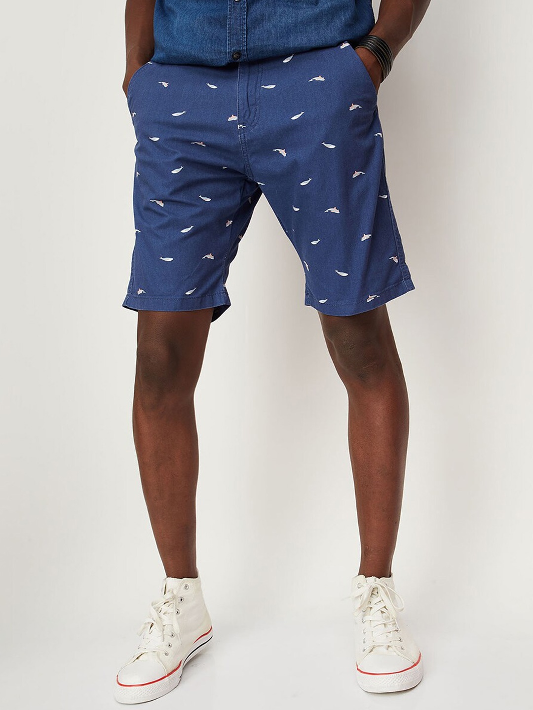 

max Men Printed Cotton Demin Shorts, Blue