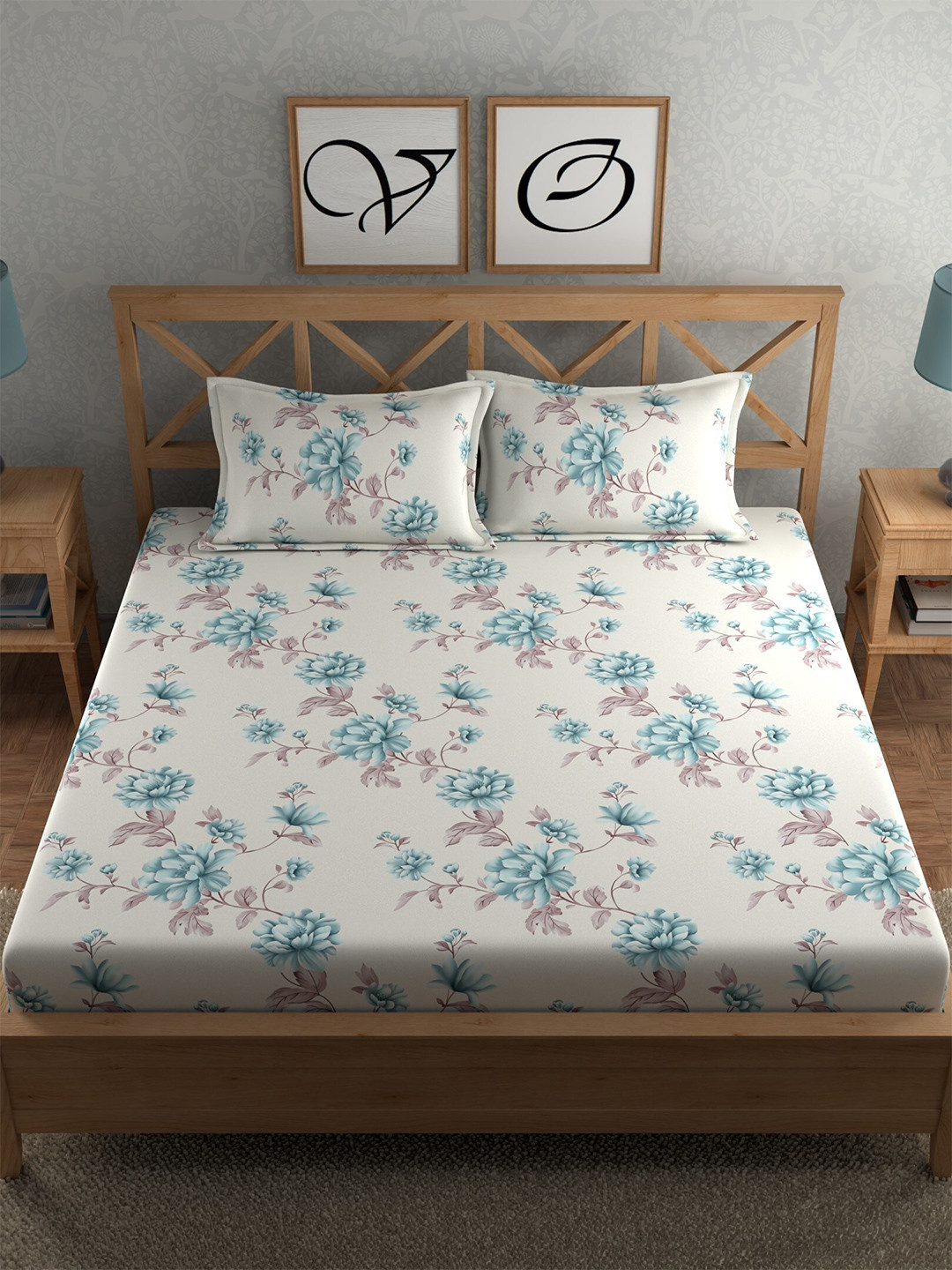 

CHHAVI INDIA White & Blue Floral 210 TC Flat Queen Bedsheet & 2 Pillow Covers