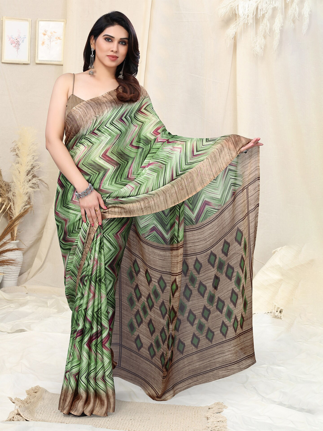 

KALINI Chevron Printed Chiffon Saree, Green