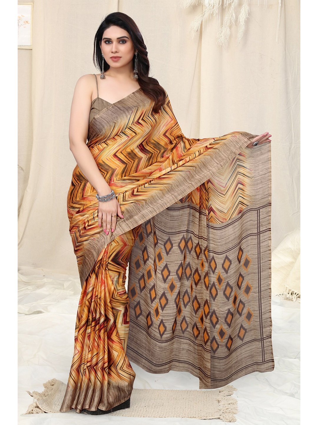 

KALINI Geometric Printed Poly Chiffon Saree, Mustard