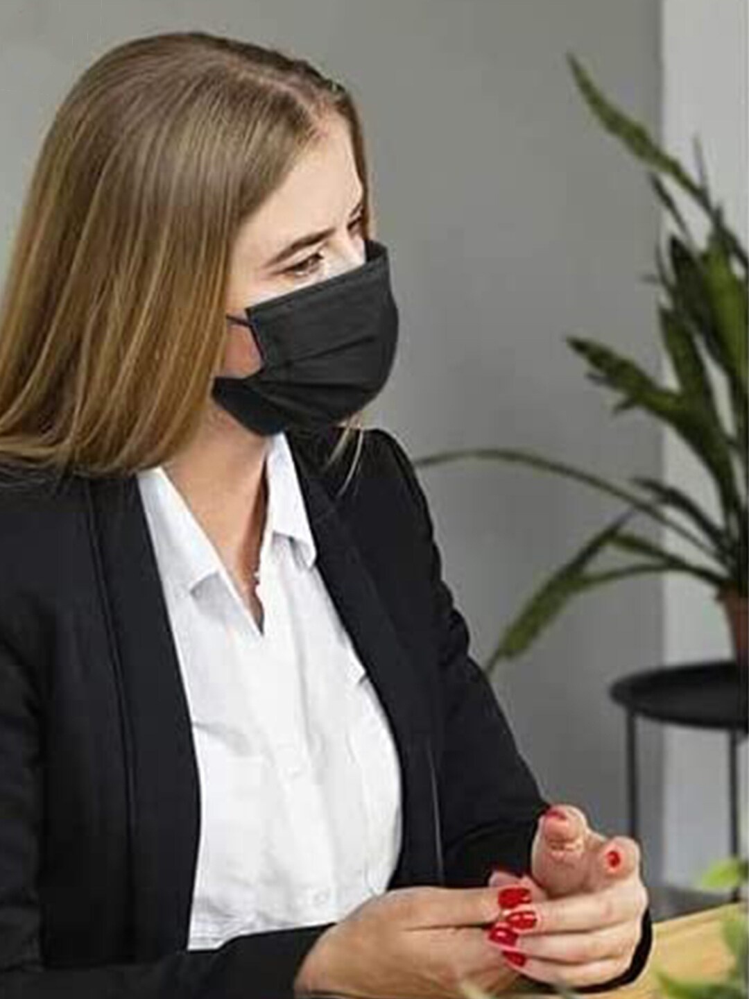 

LONDON FASHION hob Pack Of 100 3-Ply Surgical Face Mask, Black