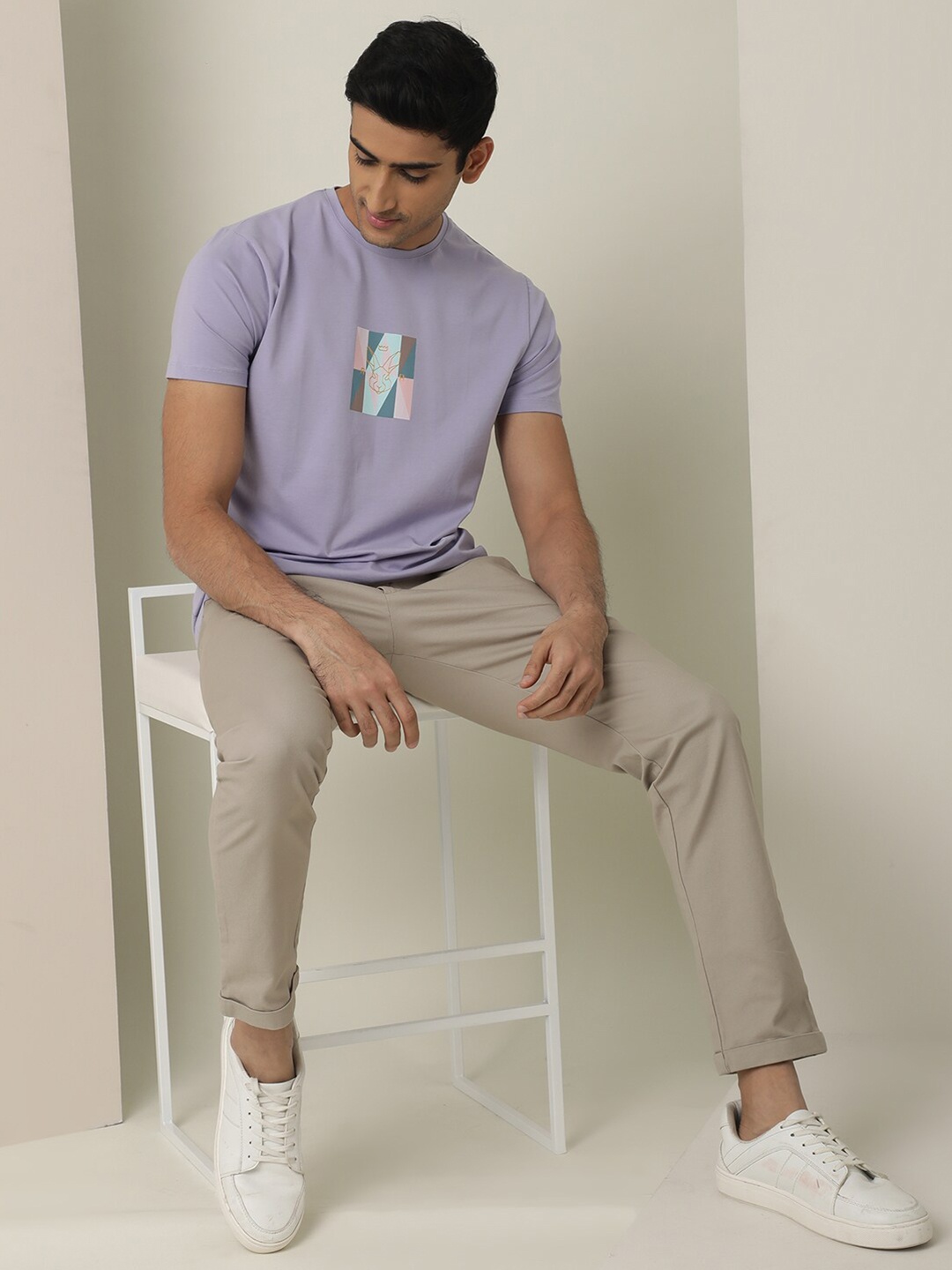 

RARE RABBIT Men Coast Geometric Printed Cotton Slim Fit T-Shirt, Lavender