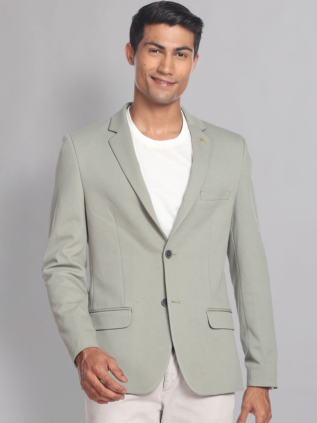 

AD By Arvind Textured Slim-Fit Single-Breasted Formal Blazer, Green