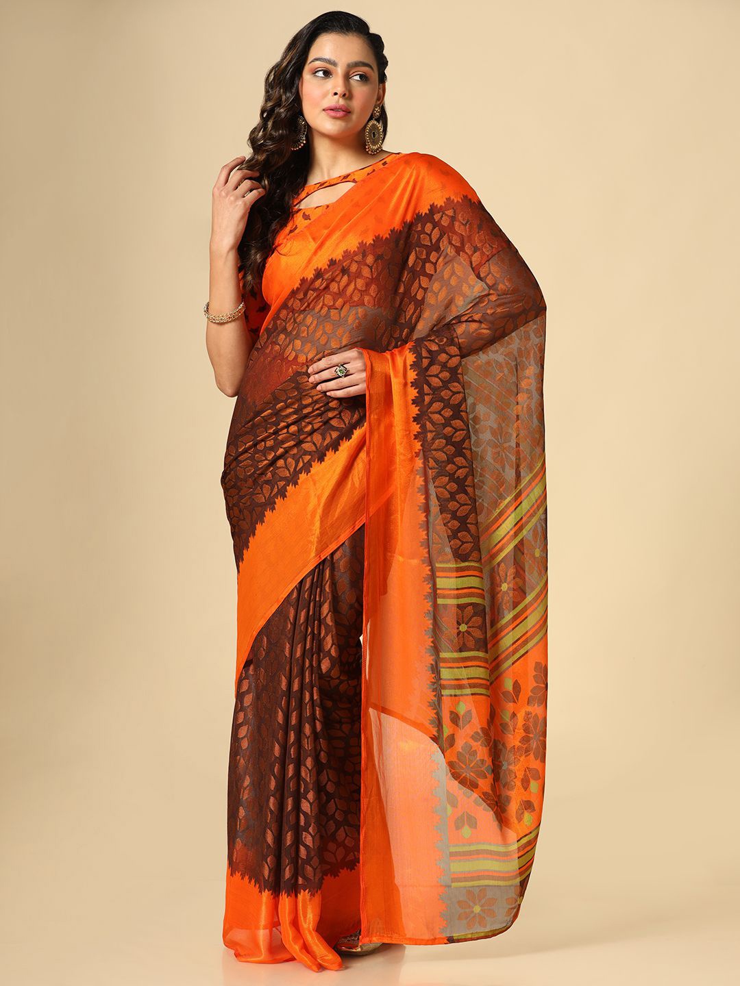 

Satrani Floral Printed Brasso Saree, Brown