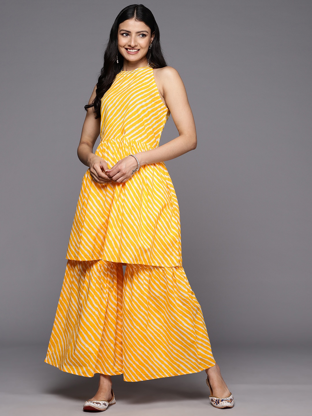 

Varanga Leheriya Dyed Gotta Patti Pure Cotton Kurti With Sharara, Yellow