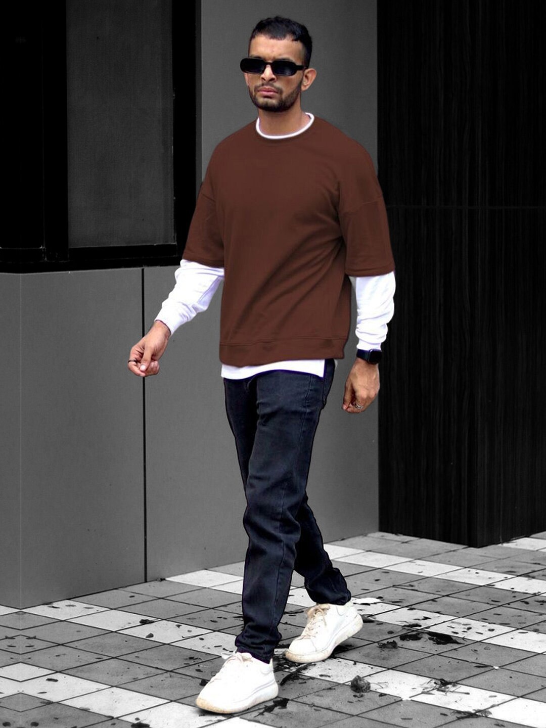

Powerlook Men Brown High Neck Monochrome Oversize T-shirt