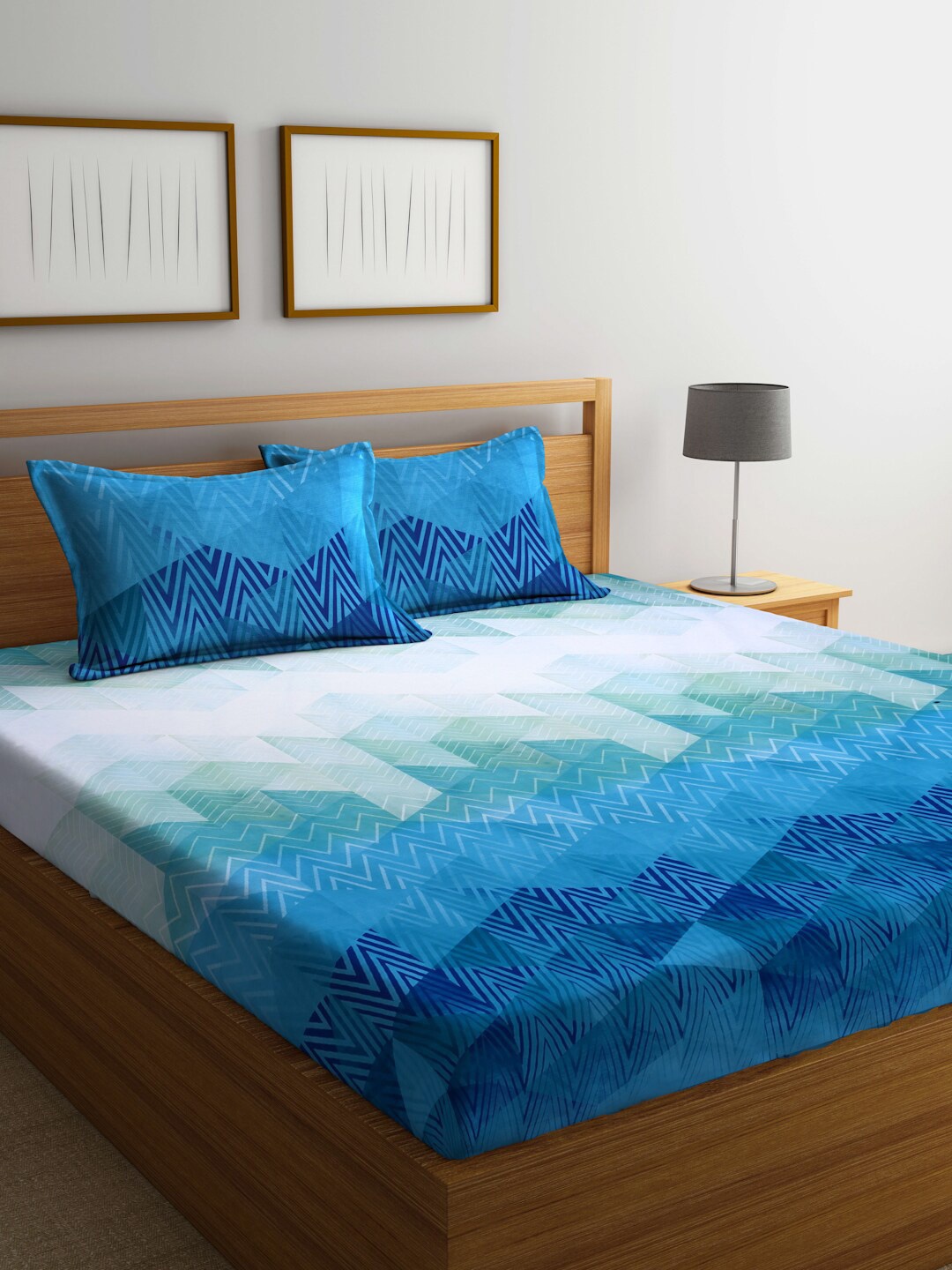

BOMBAY DYEING Sage Blue & White Geometric 180 TC Flat King Bedsheet & Pillow Covers
