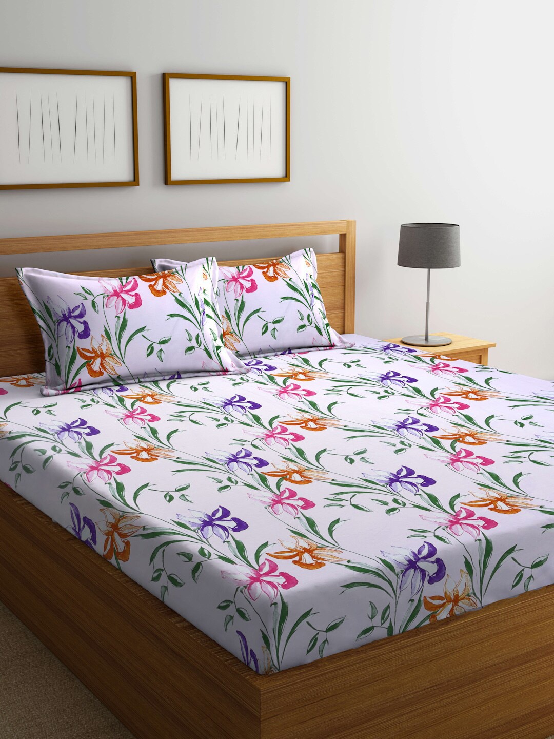 

BOMBAY DYEING 525B White & Pink Floral 160 TC Cotton Flat King Bedsheet & 2 Pillow Covers