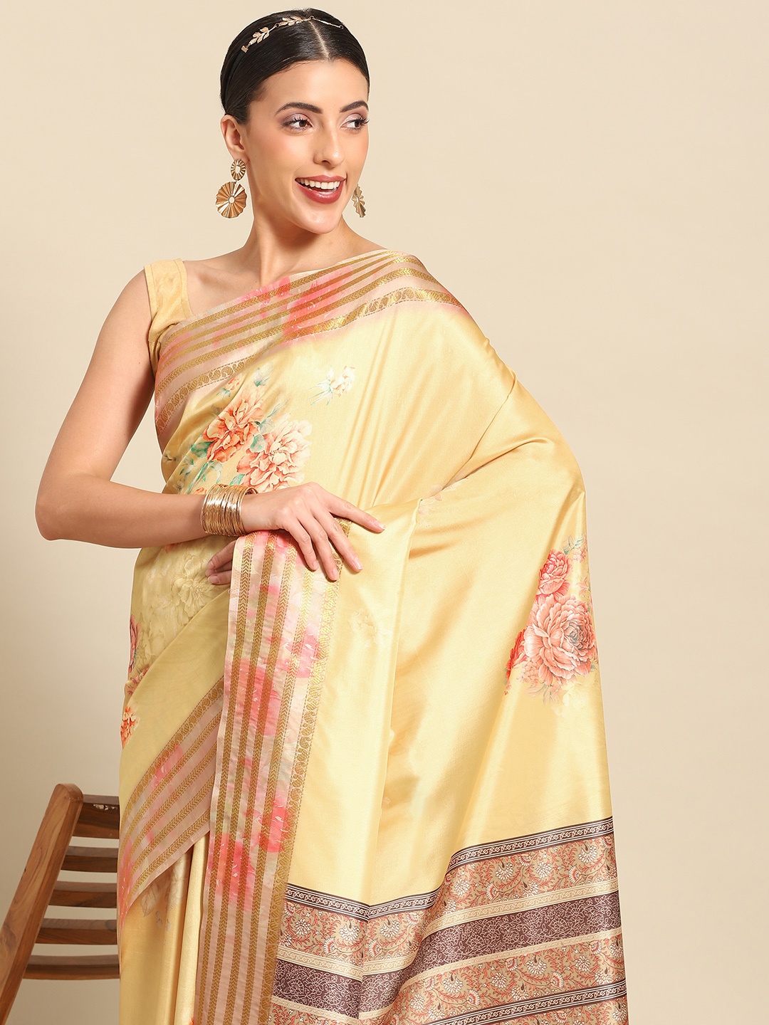 

Silk Land Floral Banarasi Art Silk Digital Print Saree, Yellow