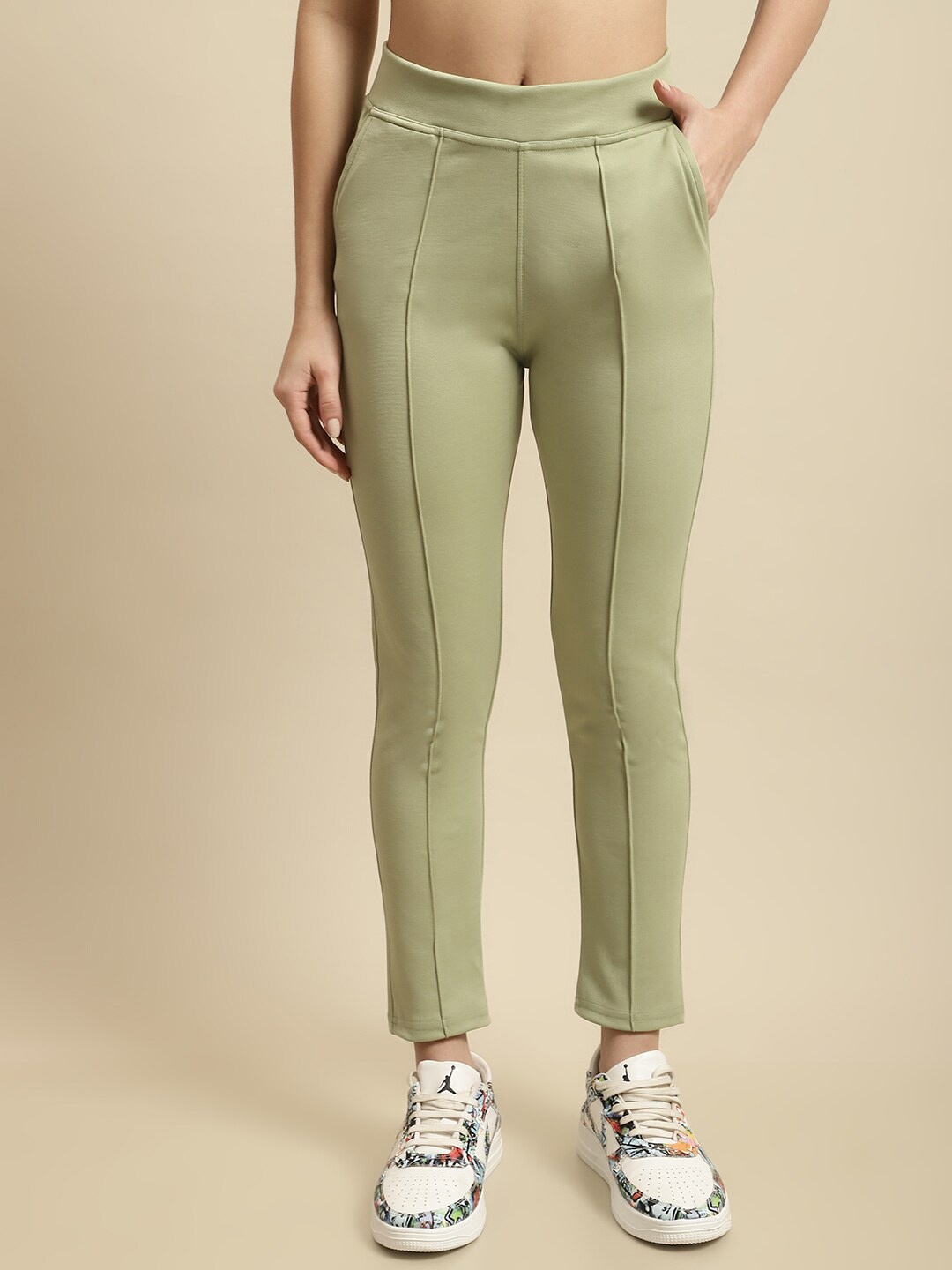 

TAG 7 Women Mid-Rise Skinny Fit Ankle Length Treggings, Lime green