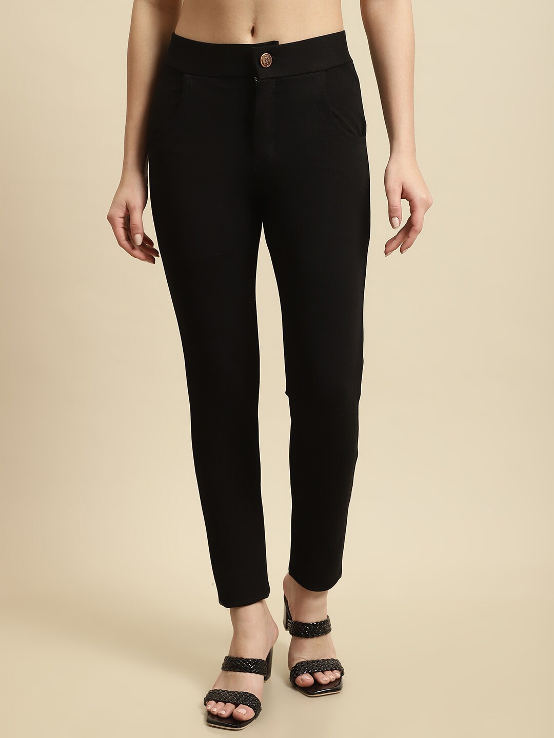 

TAG 7 Women Ankle Length Skinny Fit Jeggings, Black