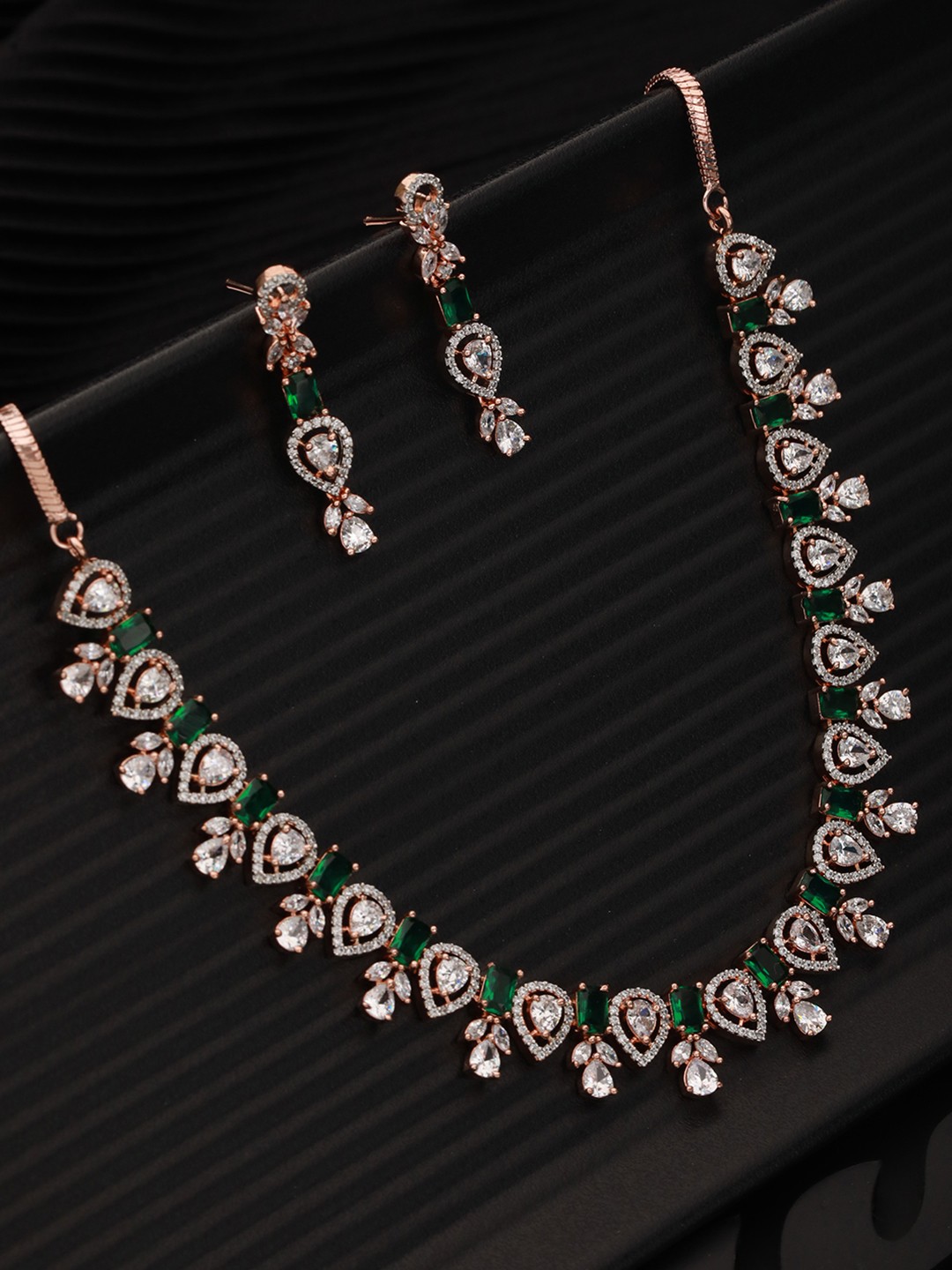 

Saraf RS Jewellery Rose Gold-Plated AD-Studded Necklace and Earrings, Green