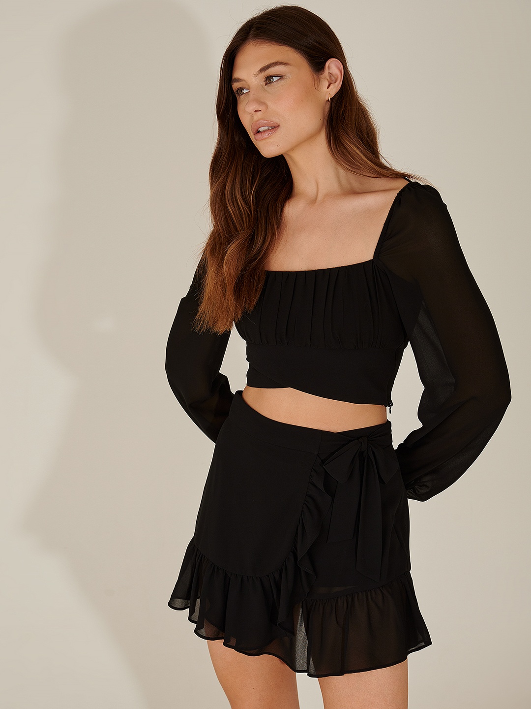 

NA-KD Puff Sleeve Styled Back Crop Top, Black