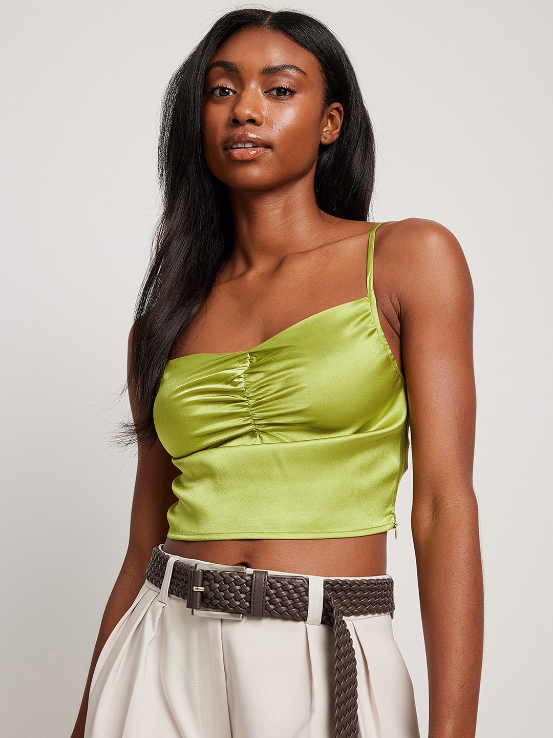 

NA-KD Satin Shoulder Straps Crop Top, Yellow
