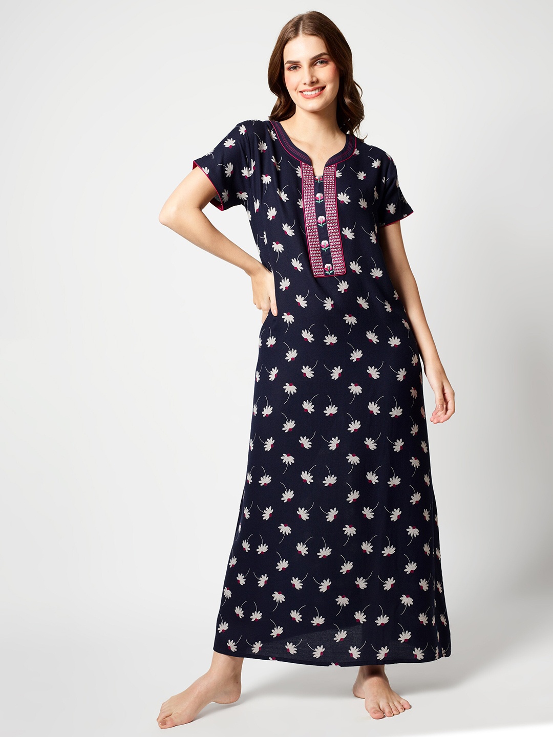 

Zeyo Floral Printed Maxi Nightdress, Blue
