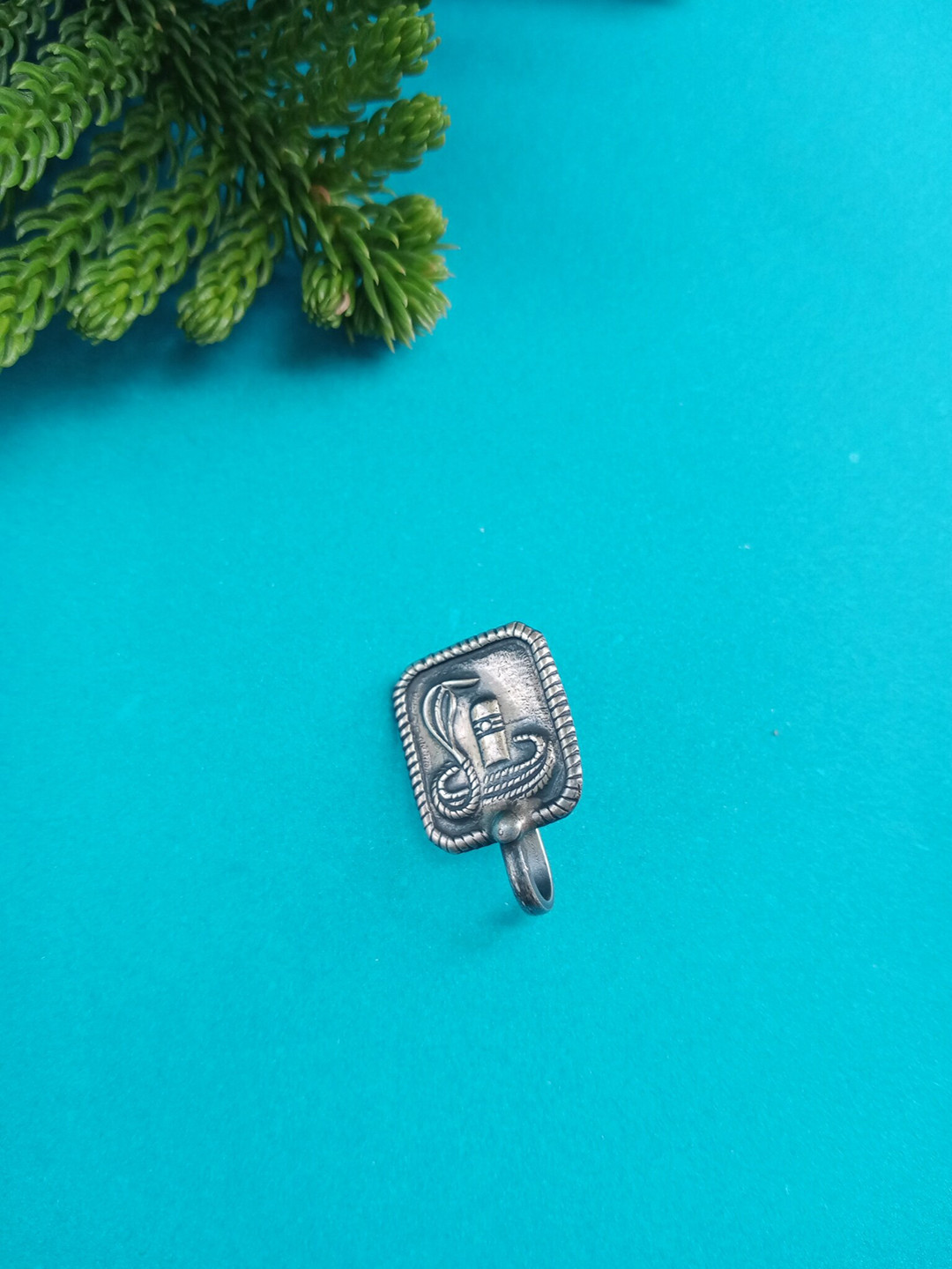 

FIROZA Silver Non pierced nose Shivalinga Nose Clip