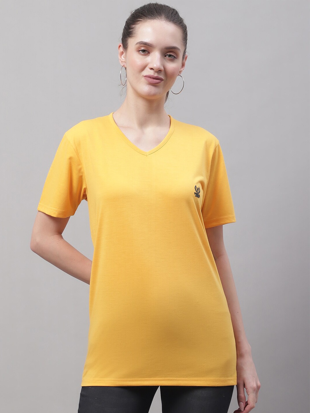 

VIMAL JONNEY Round Neck Cotton T-shirt, Yellow