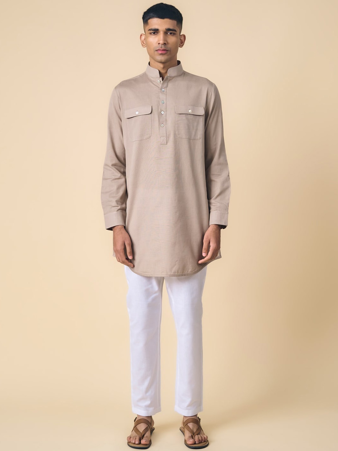 

Tasva Men Grey Mandarin Collar Cotton Pathani Kurta