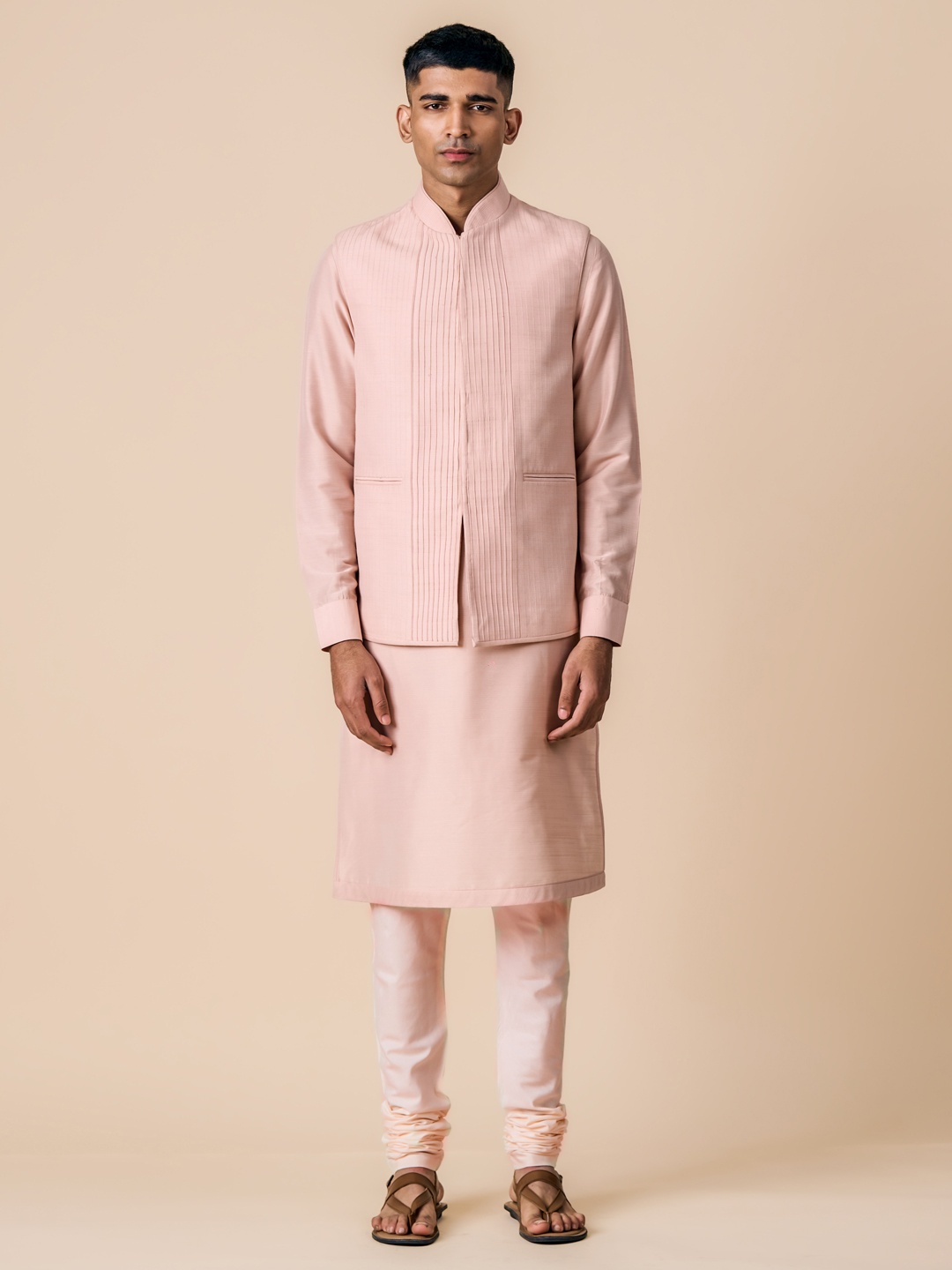 

Tasva Mandarin Collar Kurta With Churidar & Nehru Jacket, Pink