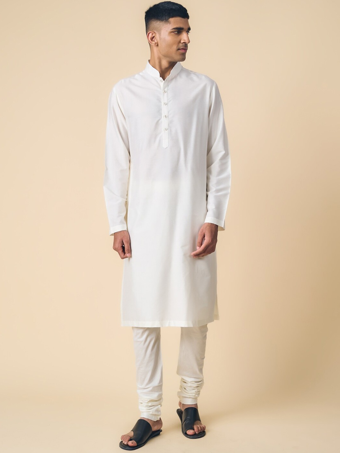 

Tasva Mandarin Collar Straight Kurta with Churidar, White