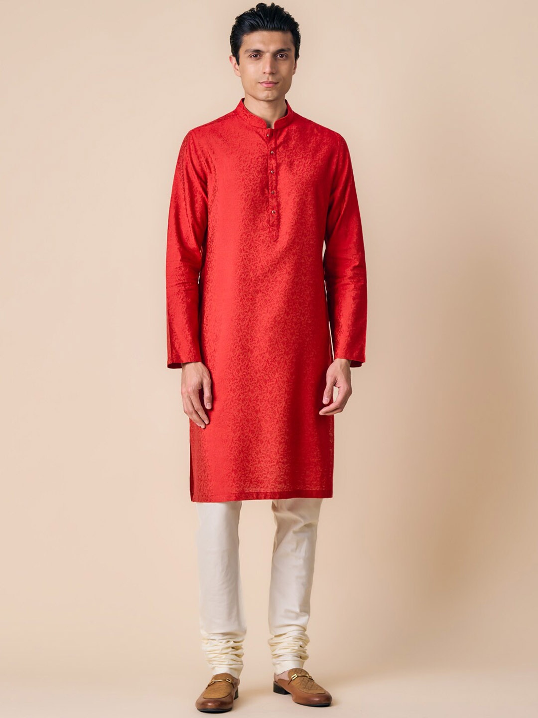 

Tasva Woven Design Straight Kurta with Churidar, Red