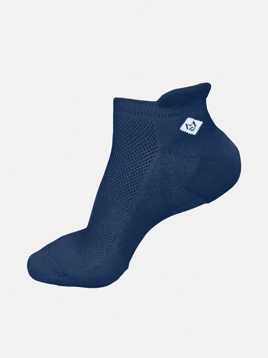 

Almo Wear Men Pack Of 3 Self-Designed Bamboo Ant-Microbial Ankle-Length Socks, White