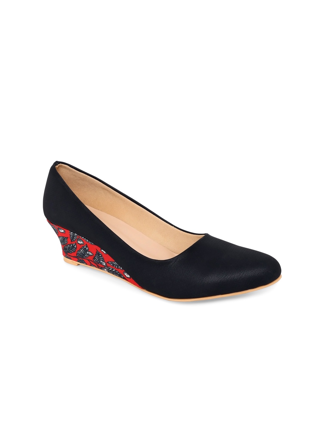 

Kanvas Printed Pointed Toe Closed Back Wedge Pumps, Black