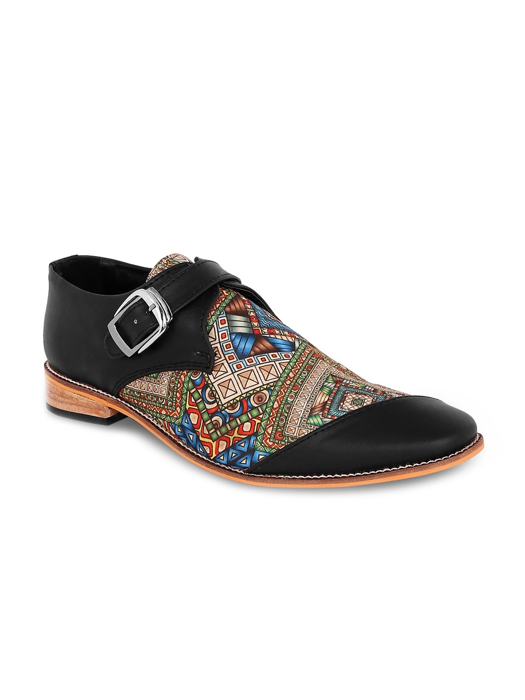 

Kanvas Men Printed Monks, Black