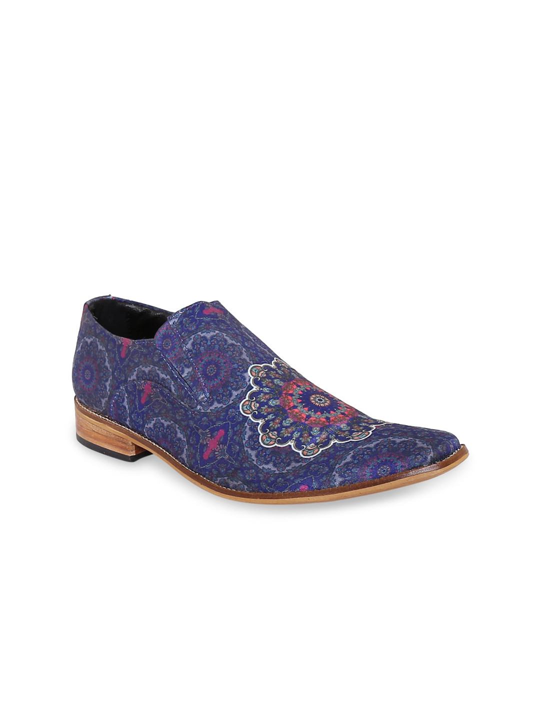 

Kanvas Men Printed Slip-On Shoes, Blue