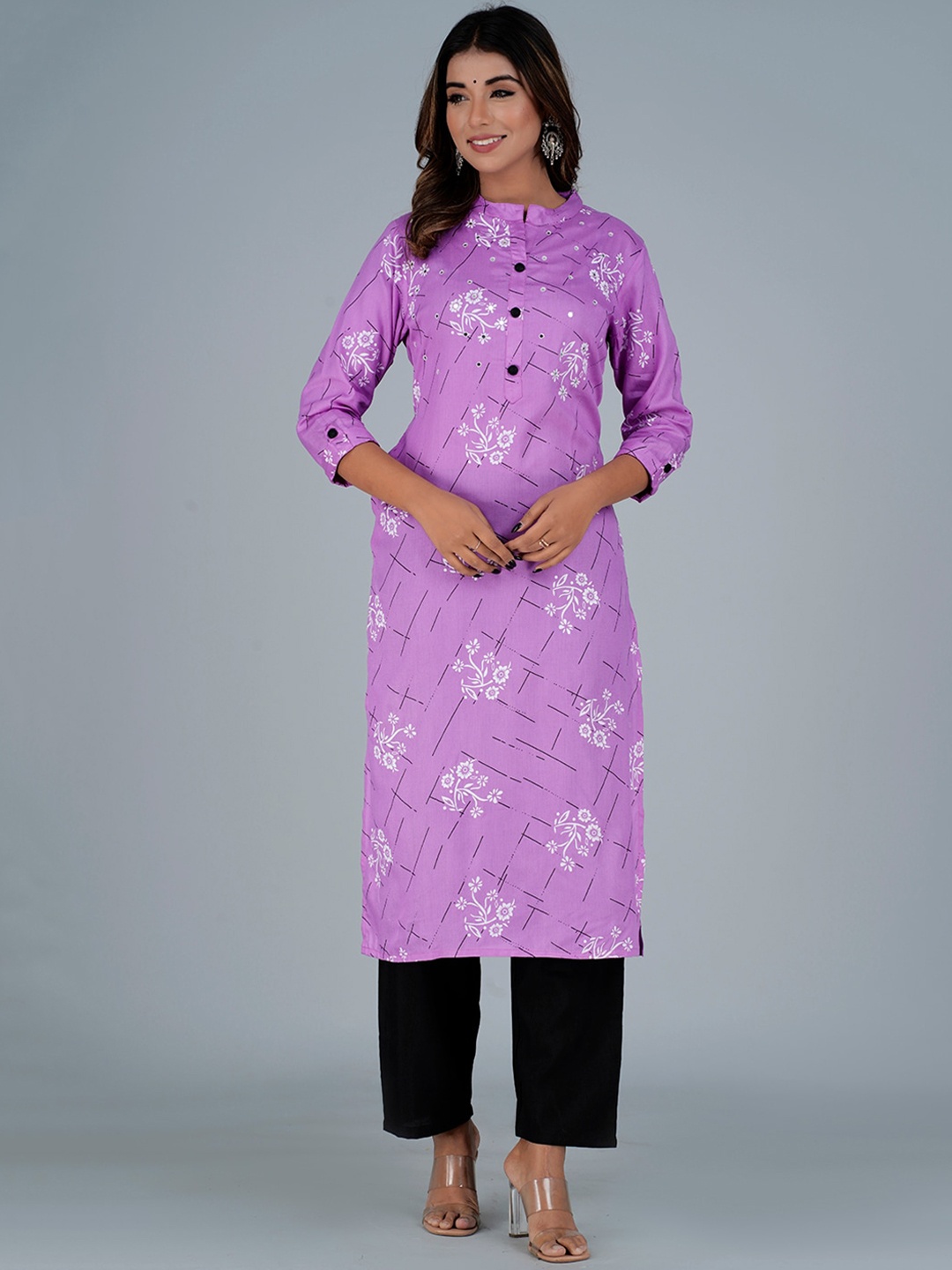 

Bachuu Floral Printed Mandarin Collar Kurta, Purple