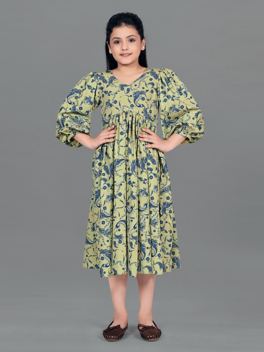 

FASHION DREAM Girls Ethnic Printed Puff Sleeves V-Neck Midi Empire Dress, Green