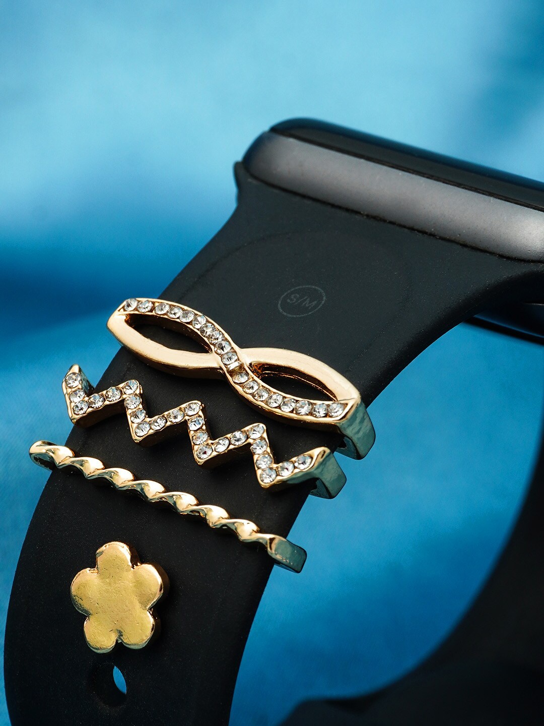 

Ferosh Gold-Plated Stone Studded & Embellished Watch charms, Yellow