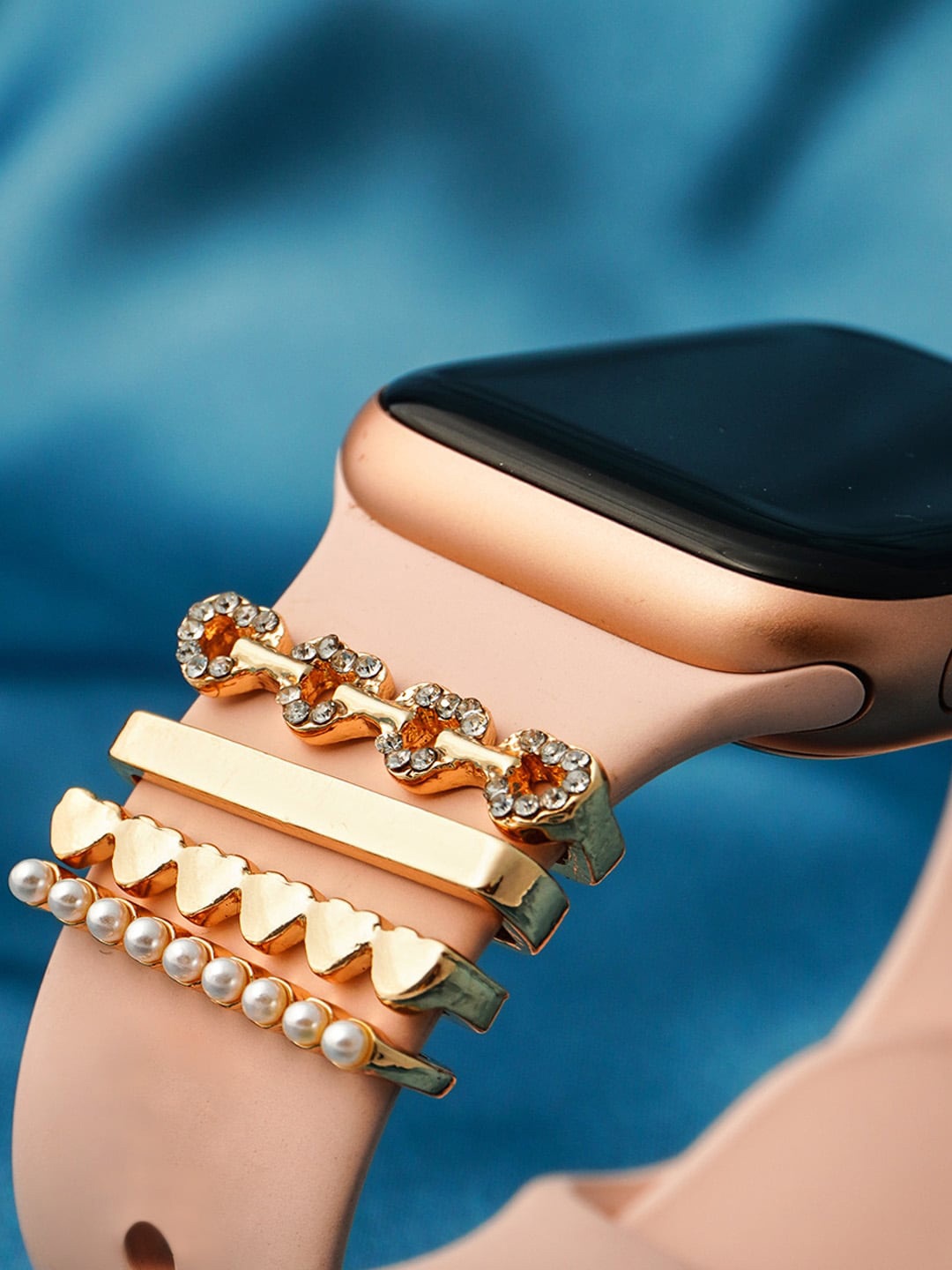 

Ferosh Set Of 4 Stone-Studded & Pearl Beaded Watch Charm, Rose gold